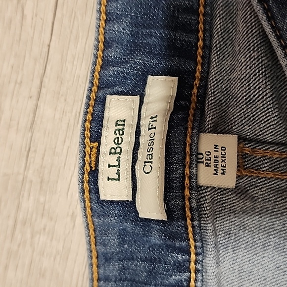 LL Bean jeans - Picture 2 of 3
